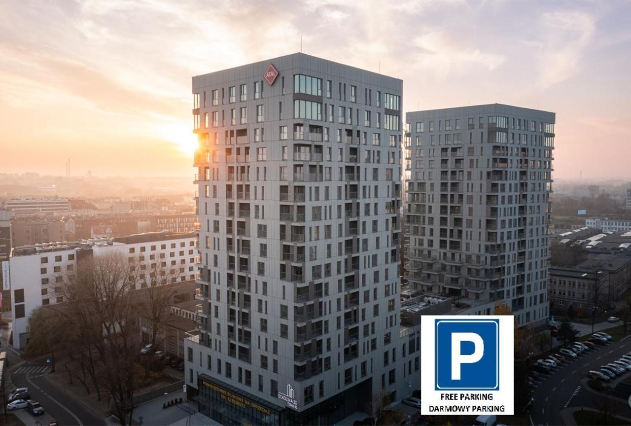 קטוביץ 15 Pietro Sokolska 30 Towers Apartments - New- Lux- Parking- Sauna- Gym- And Good View From 15Th Floor מראה חיצוני תמונה