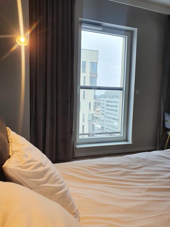 קטוביץ 15 Pietro Sokolska 30 Towers Apartments - New- Lux- Parking- Sauna- Gym- And Good View From 15Th Floor מראה חיצוני תמונה